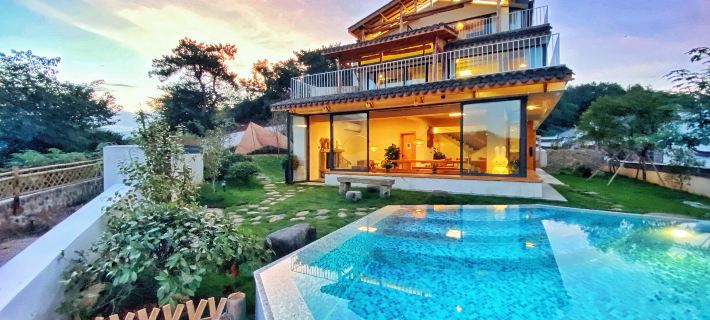 Village House Hotels in Jiande