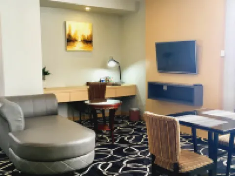 Planet Holiday Hotel & Residence Hotels in Batu Ampar