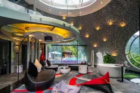 Mangshan Yunduanshanshe Hot Spring Hotel فنادق في إيجانغ