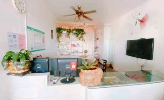 Zixing Weiyi Theme Inn