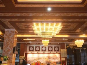 Xuanen Junyue Business Hotel