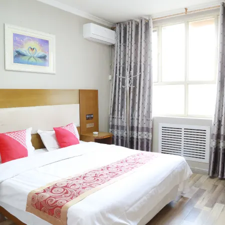 North Lake Yang Hotel (Jiuquan Bell and Drum Tower Shop)