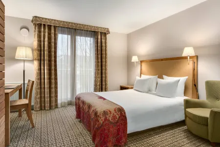 Hotel Halbert Отели рядом с достопримечательностью «Simplon Poppodium»