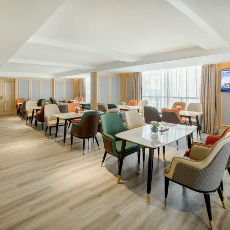 Vienna Hotel (Yingtan Yujiang Railway Station)