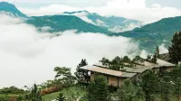 Pino Latte Resort and Hotel  호텔