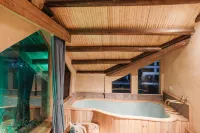 Shunan Zhuhai Colorfulsunshin Private Tang Holiday Homestay - Hot Springs