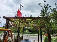 Laoma Homestay, Lishui (Underground Grand Canyon Firefly Water Cave Shop) 이수이 호텔