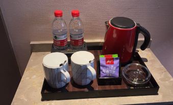 Home Inn Select Hotel (Beijing Tiantan East Gate Branch)