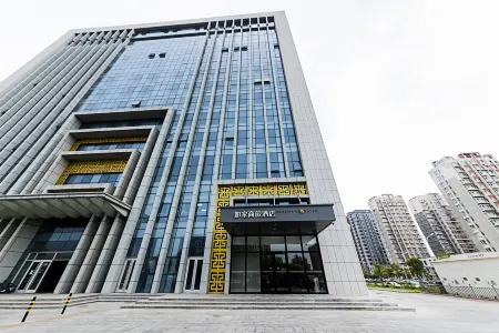 Homeinn Selected Hotel (Cangzhou Huanghua Port Shenhua Road) Отели в г. Хуанхуа