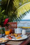 Funky Fish Beach & Surf Resort - Завтрак