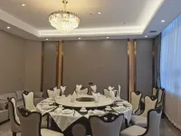Baoqing Hotel Hôtels à : Baoqing