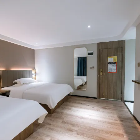 7Days Inn Youpin Hotel (Hezhou High-speed Railway Station Fu'anju)