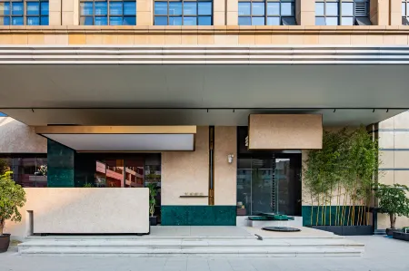 Liyue Hotel Отели рядом с достопримечательностью «Shuangliu Center Park»