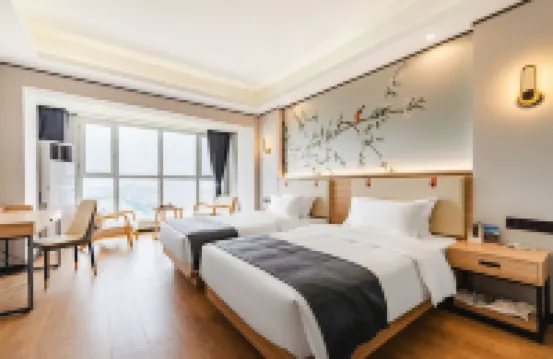 Longju Xiangxi Lishe Hotel (Shuyang East High-speed Railway Station Branch)