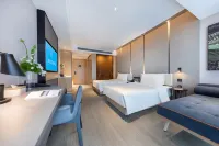 Atour Hotel, located above the fountain in Guiyang's Grand Cross Square - balcony