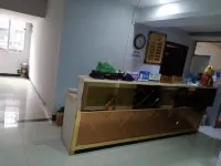 Penglai Business Hotel