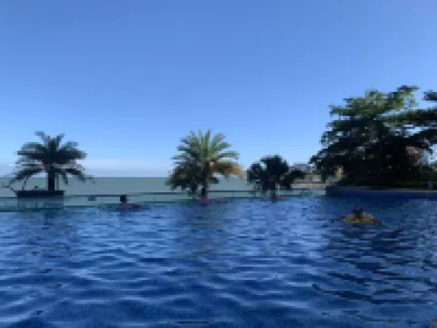 Dongneng Silver Beach Hotel