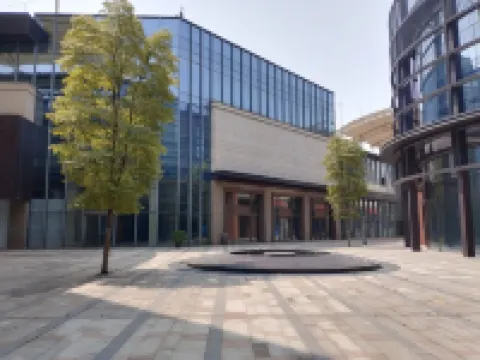 美度輕居公寓（崇盛國際中心店）