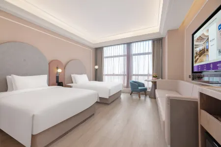 Mercure Urumqi High-speed Railway Station