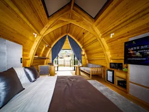 Zixi Guanhe Wonderland Hotel