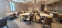 PALACE HOTELS(Tianjin Railway Station Italian Style Street) - فطور