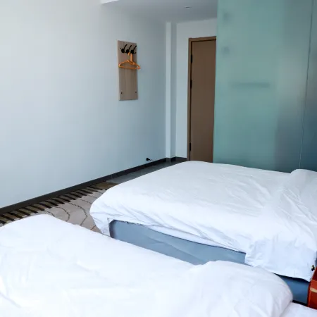 Aite Express Homestay (Linfen West Station)