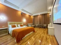 Liupanshui Huazhong Hotel Các khách sạn gần Wanzi Bouyei Ethnic Feelings