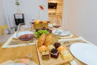 Ratchada Retreat Bespoke Urban Villa 3