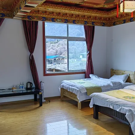 Bomi Taoxi Inn