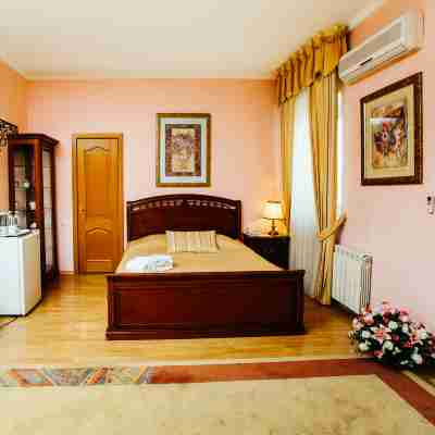 Business Hotel Astana Dining/Meeting Rooms