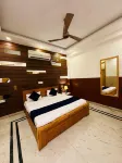 Divine Inn Hotels near Success Path Library (24*7 Library in Rani bagh)