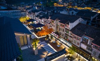 Feng Huang Jun Shang Hotel (Feng Huang Ancient Town Scenic Area, Feng Huang Bridge Branch)