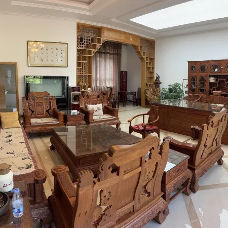 Yan'an Elegant Xianju Mountain View Courtyard