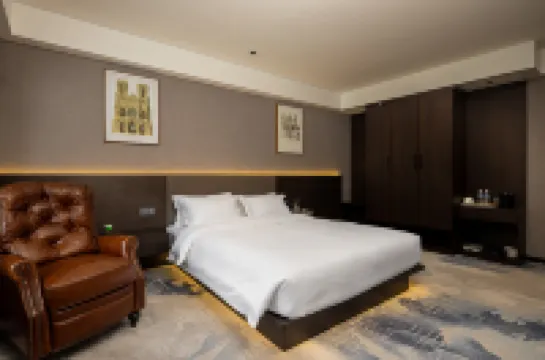 紫宸泊閲·梅里冰酒莊園