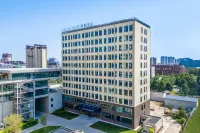 Lavande Hotel (Shuo-Huang Railway Suning North Station) Hotels near Shangcun Country Passenger Transport Terminal