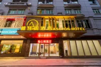 Ascton Hotel Hotels near Haizhou Park