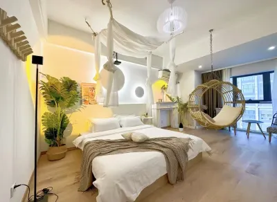 Yanxi Costume Cinema Homestay