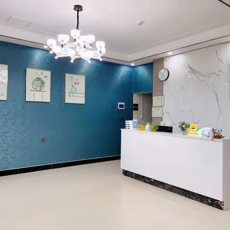 Luoshan Yuqiu Hotel