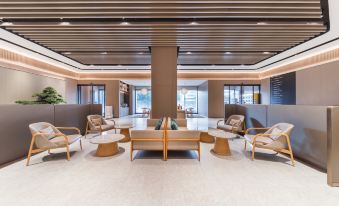 JI Hotel (Wuhan Chuhe Han Street Hongshan Square Subway Station Branch)