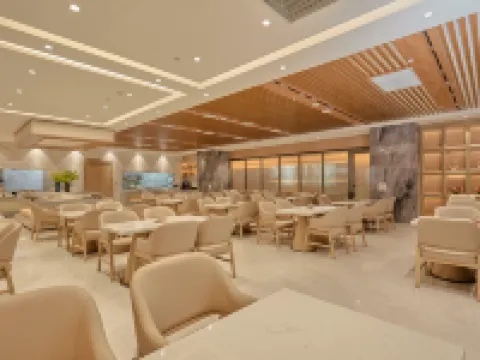 Mingsheng Grand Hotel (tuscaloosa area WuSu railway station nine lotus springs park inn) Hotels in Wusu