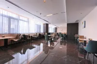 Holiday Lanting Hotel (Linyi Lanhua Smart Logistics Park Branch) - Hot Tub
