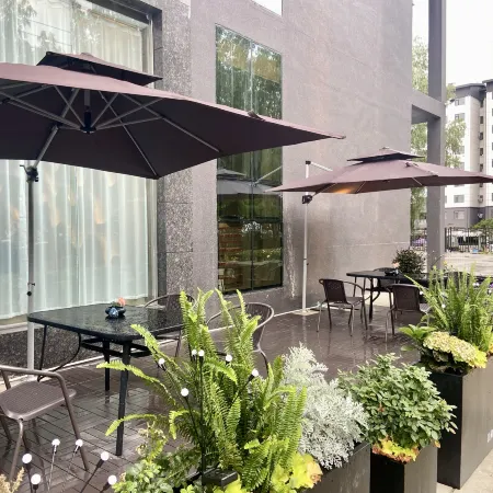 Jinglan Qingtang Hotel (Liuba Old Street)
