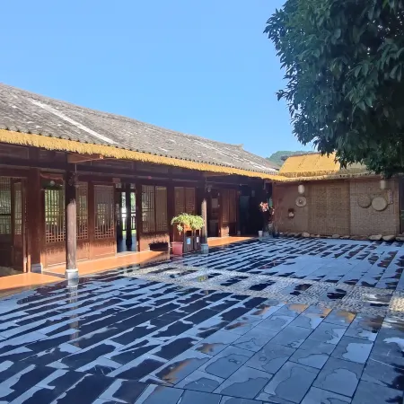 Langshan Bajiaozhai Xiao'er Farm House