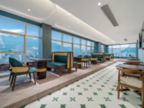 Milan International Holiday Hotel Hotels in Pengshui County