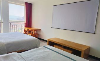 Chuxia Serviced Apartment (Weihai Railway Station)