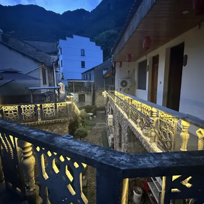 A wu jia Hotels near Huihang Road