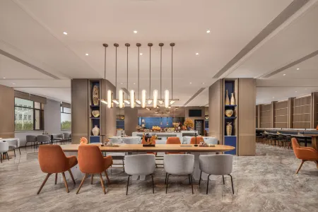 Wanda Moments, Jinghe Отели рядом с достопримечательностью «Jinghe Ecological Park»