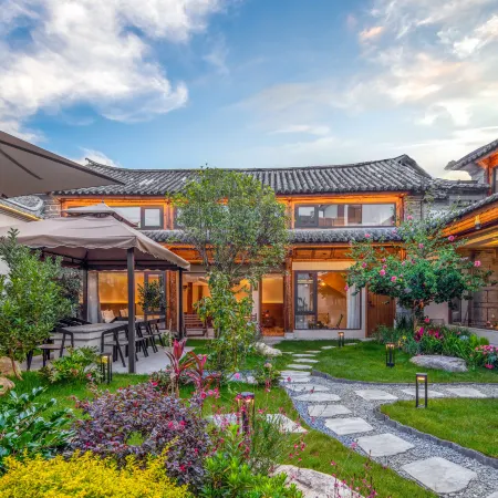 Qingwafang National Style Courtyard-Style Hotel (Erhai Lake Longkan Wharf)