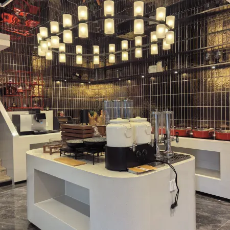Nalan Hotel (Xinbin)