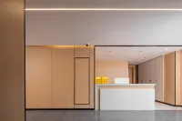 No. 33 E-Sports Hotel